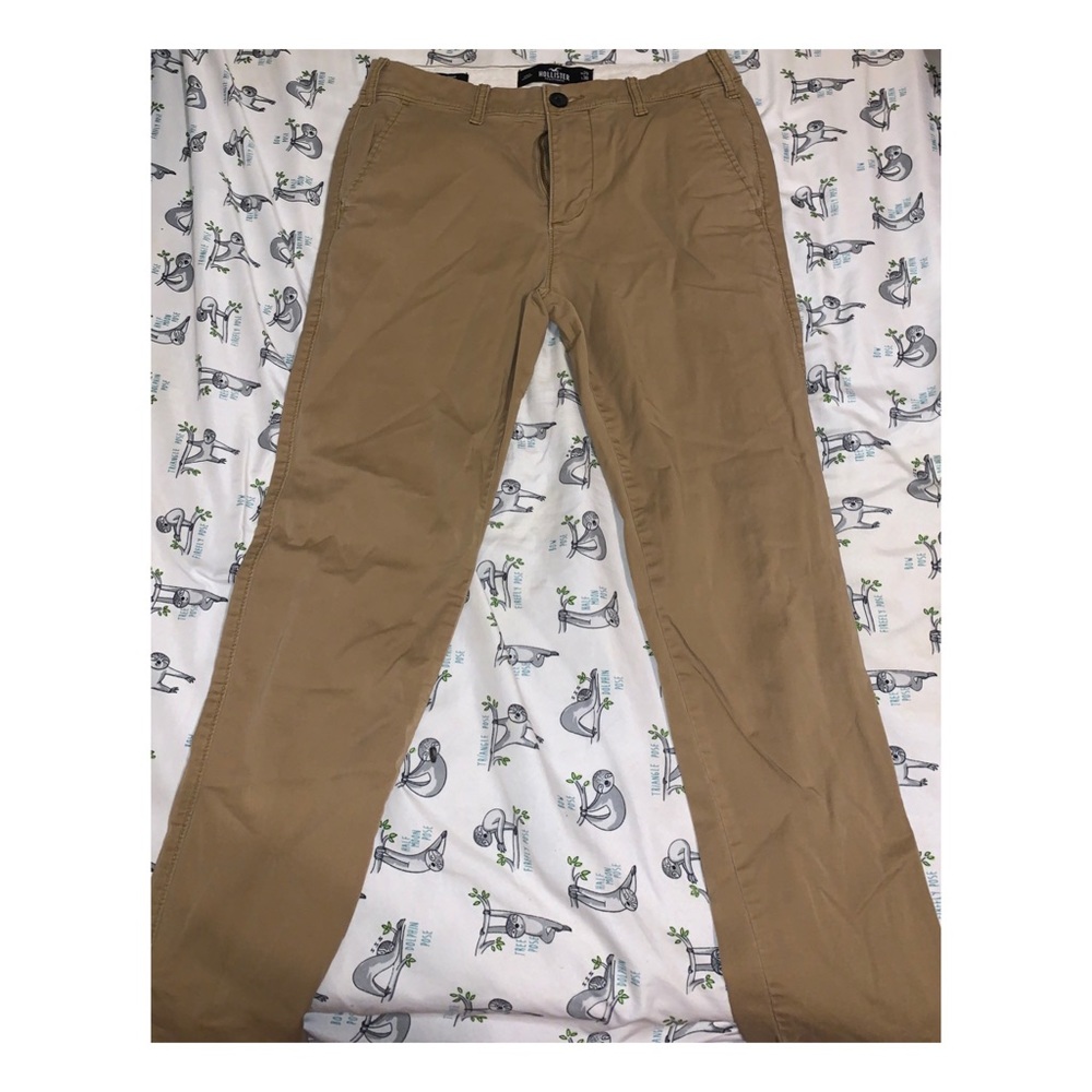 Hollister khaki guy pants
